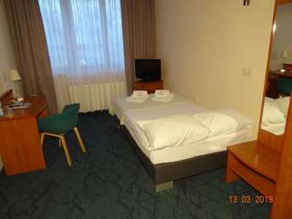 Отель Carina Hotel Тчев Бюджетный двухместный номер с 1 кроватью или 2 отдельными кроватями-4